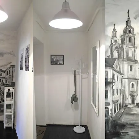 Апартаменти Old Mensk
